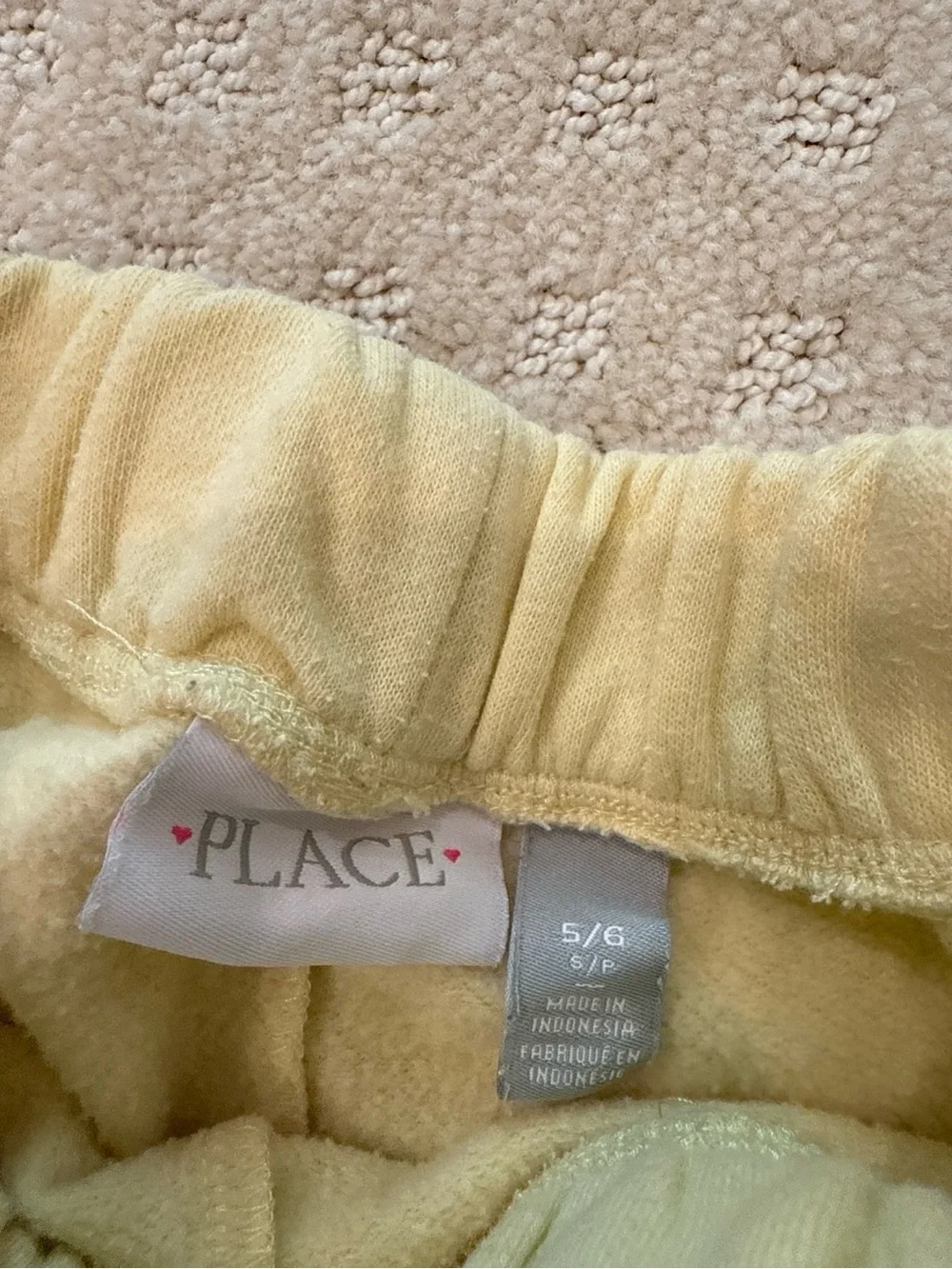 The Children’s Place Girls Yellow Pull-On Sweat Shorts Size 5/6